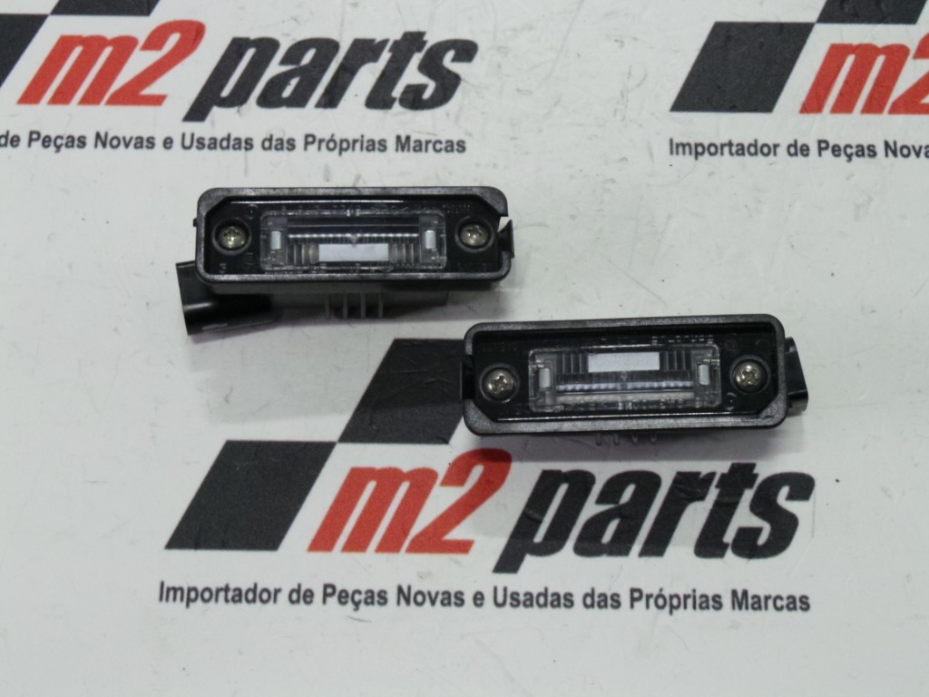 Peça - Luzes De Matricula  Seminovo/ Original Vw Passat 3C5943021