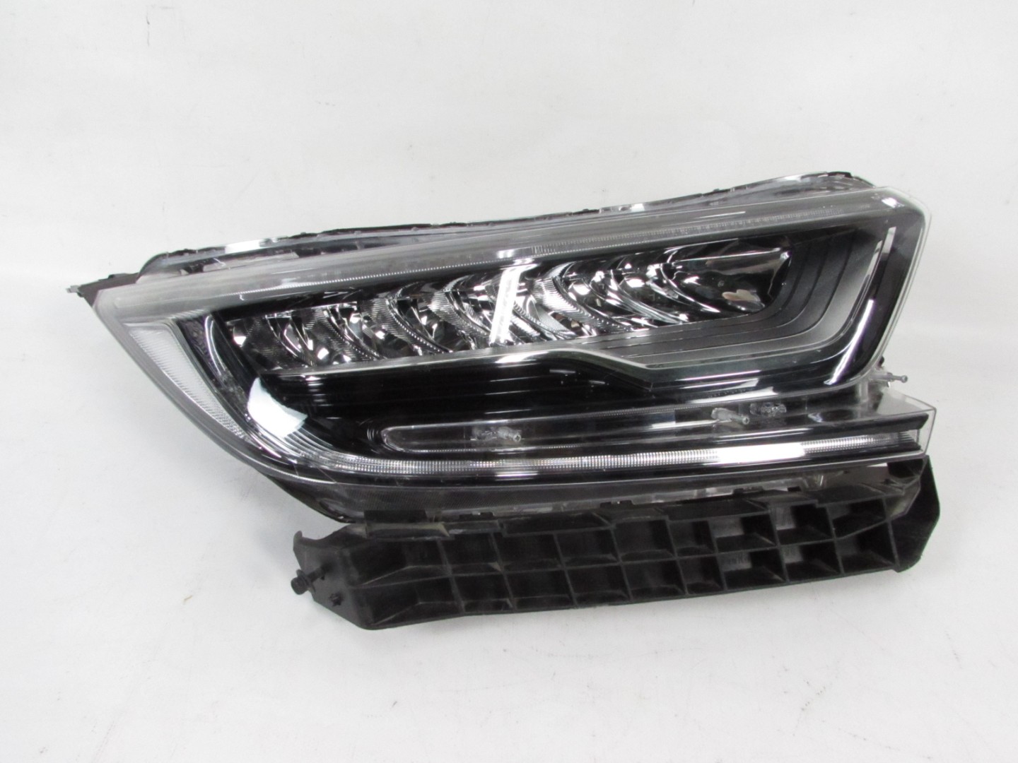 Peça - Farol Led Direito Seminovo/ Original Honda Cr-V V (Rw_, Rt_)